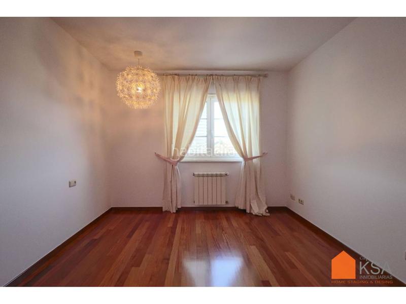 Foto 457d0519-688f-4f18-b7bf-b868e5095f02. Chalet mit heizung parking pool in Parroquias de Santiago Santiago de Compostela