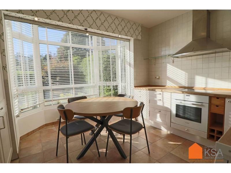 Foto 751ec226-b5b0-4009-86ee-bcdbe51fc09f. Chalet mit heizung parking pool in Parroquias de Santiago Santiago de Compostela