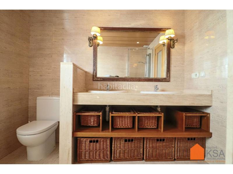 Foto 9a4b726f-4e37-4d39-a4db-83760e6b5536. Chalet mit heizung parking pool in Parroquias de Santiago Santiago de Compostela