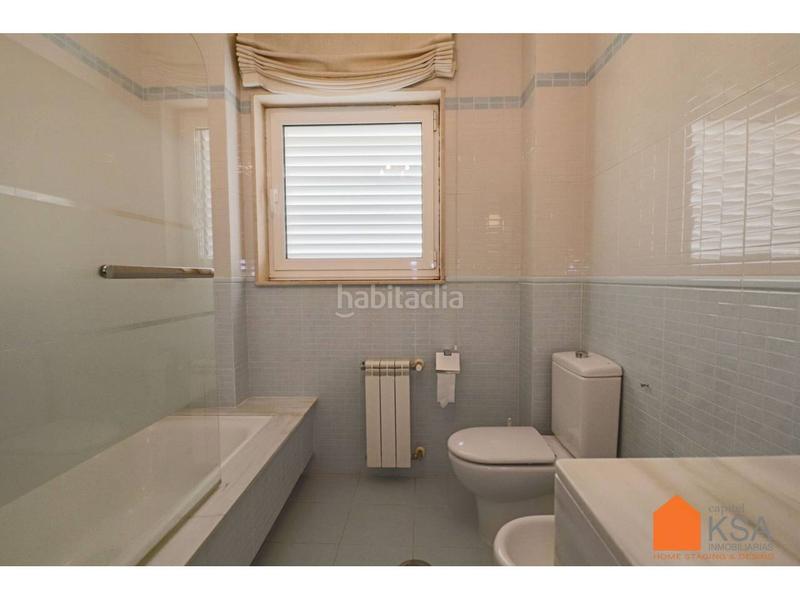 Foto a7344ea6-7b1f-485b-a9bf-1cad1f63fb79. Chalet mit heizung parking pool in Parroquias de Santiago Santiago de Compostela