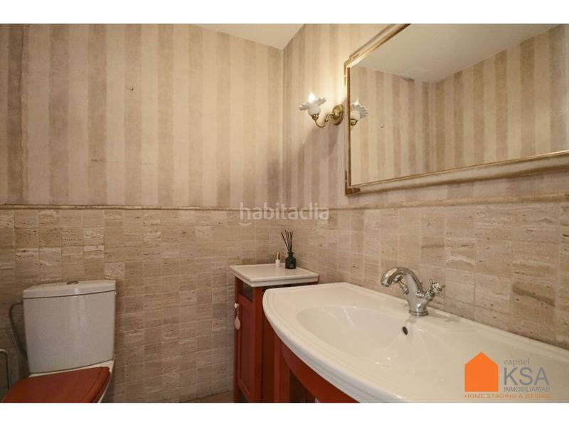 Foto d0c32f70-6c37-46ce-9cd0-b9adbba99291. Chalet mit heizung parking pool in Parroquias de Santiago Santiago de Compostela