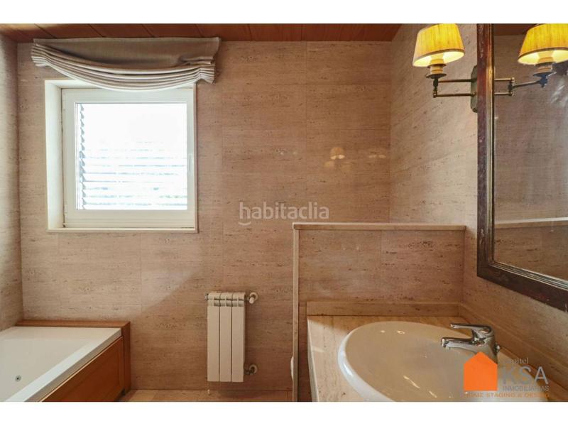 Foto fe2ab42c-41fa-476e-92eb-b3ebc529ccdc. Chalet mit heizung parking pool in Parroquias de Santiago Santiago de Compostela