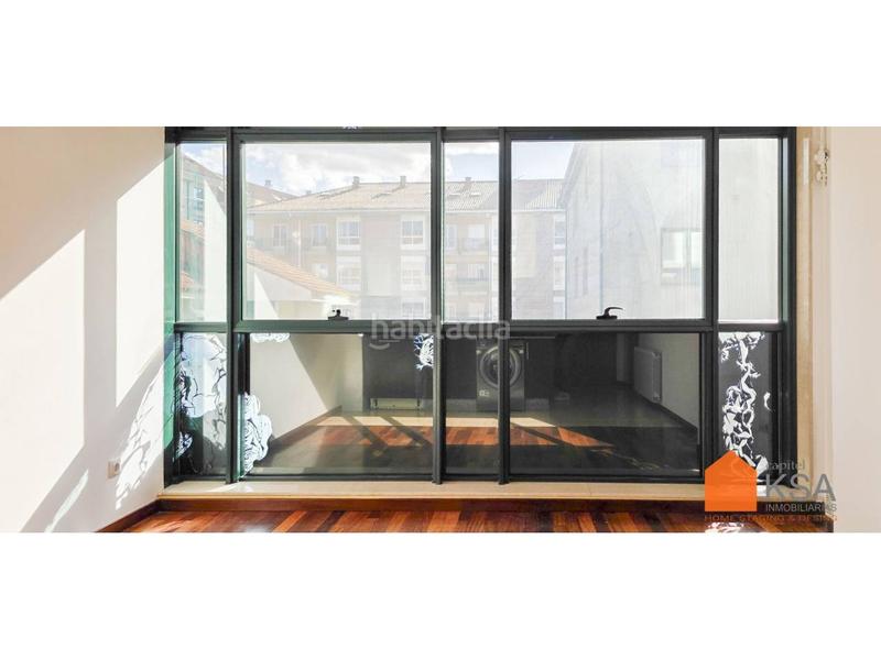 Foto 21c629a1-e515-4cc5-aba9-c4f420c4104a. Apartament amb calefacció aparcament a O Milladoiro Ames