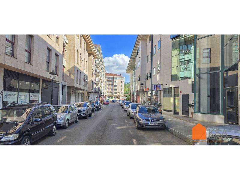 Foto 379d4ff5-fd19-4e50-8113-020c0086f402. Apartament amb calefacció aparcament a O Milladoiro Ames