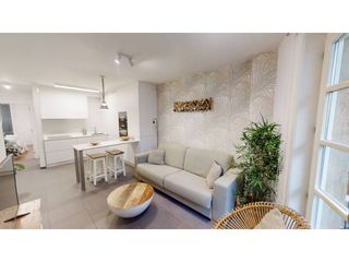 Flat  Calle costa do ferrador. Piso reformado con balcón y uso actual como vivienda turística e