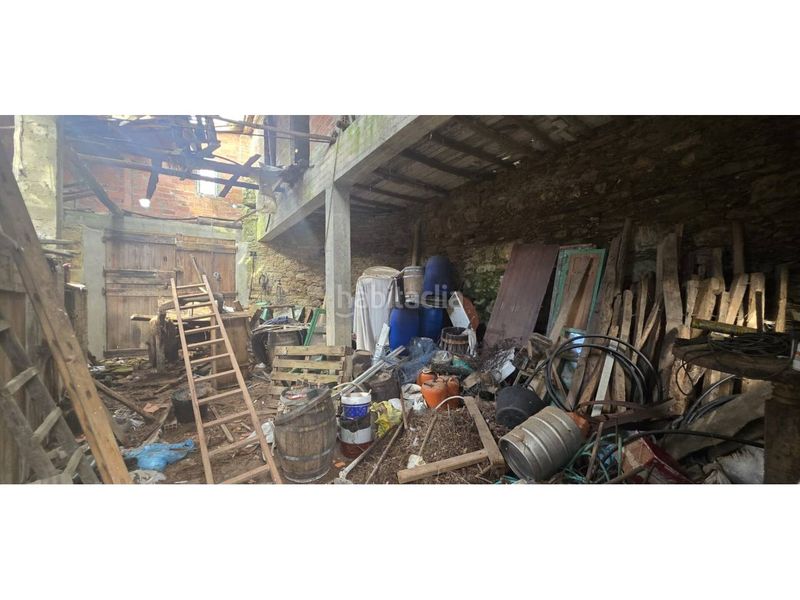 Foto 4f28b722-c393-47c7-adf8-0744a9b42401. Casa a calle croido 84 a Lousame