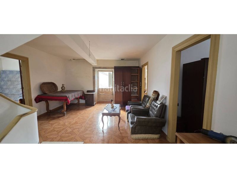 Foto 73e43633-8f34-4d23-8570-3d92f3f4ee0d. Casa a calle croido 84 a Lousame
