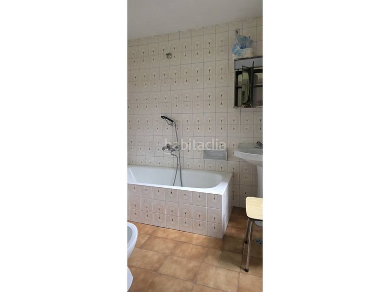 Foto 88d7538d-2399-4a1d-9188-7f52c650b9a3. Casa a calle croido 84 a Lousame