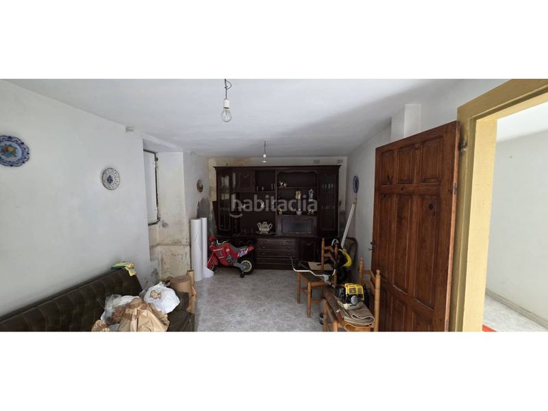 Foto b319e0d4-6899-43d6-8de1-166213426dc2. Casa a calle croido 84 a Lousame