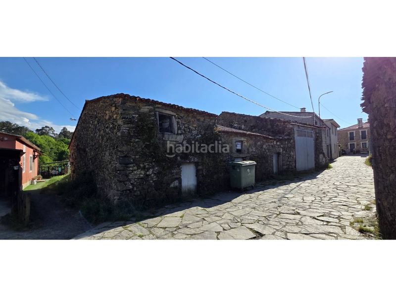 Foto c4003ff5-92d6-49c5-9703-005f0e4714a2. Casa a calle croido 84 a Lousame