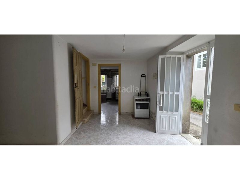 Foto c69157b0-9ee0-411f-9ffa-7b4e91515fa5. Casa a calle croido 84 a Lousame