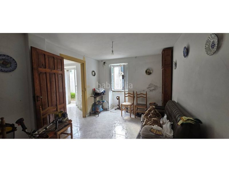 Foto d6ac946c-3fc2-4f44-9e7b-ddf3984996ba. Casa a calle croido 84 a Lousame