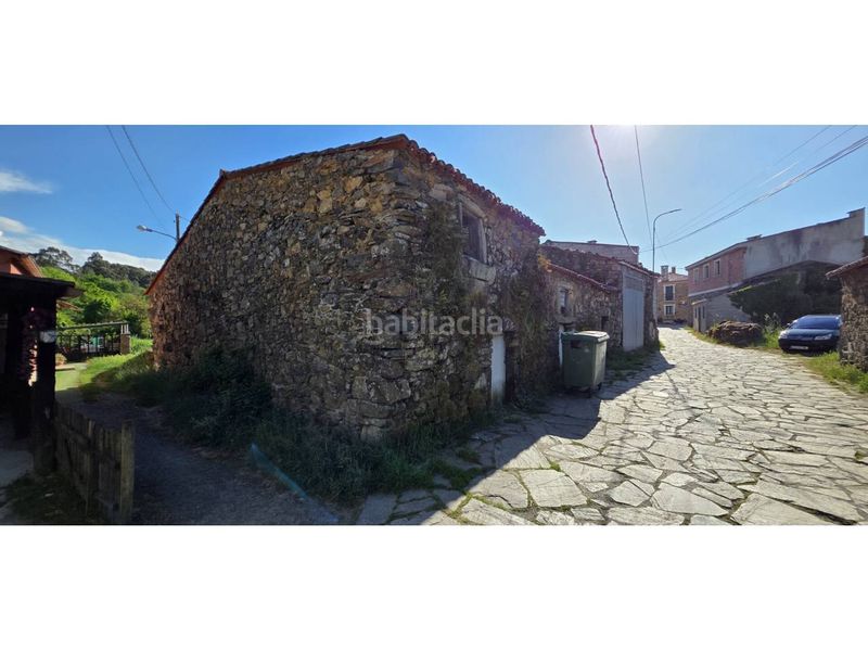 Foto e74dd91f-e4ca-42e9-bf02-67e662edd251. Casa a calle croido 84 a Lousame