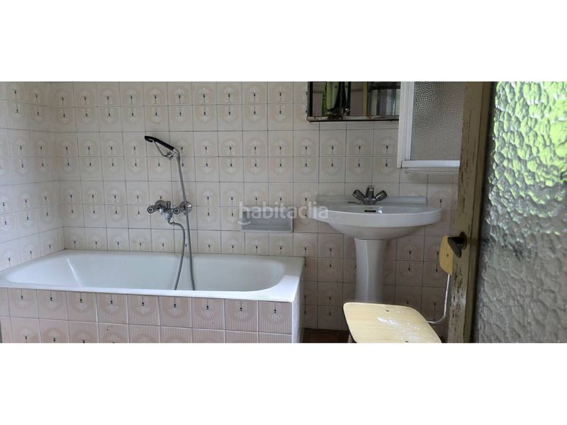 Foto ec552ee1-93bb-493a-8877-abe7ab84d455. Casa a calle croido 84 a Lousame
