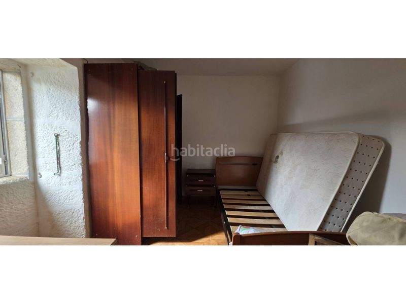 Foto eefab9c0-d13b-4951-b40d-189eb721c986. Casa a calle croido 84 a Lousame