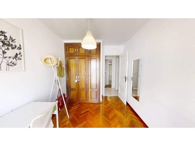 Foto 46b370d4-7be0-492a-a590-d54242656a5d. Flat with heating parking in O Milladoiro Ames