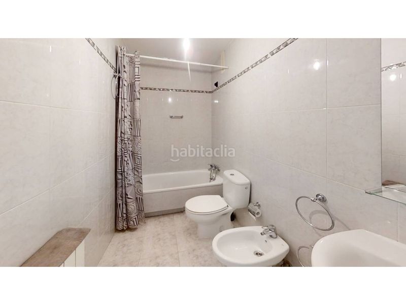 Foto 543297da-4084-4a5d-8bfc-4652fd3359fe. Flat with heating parking in O Milladoiro Ames