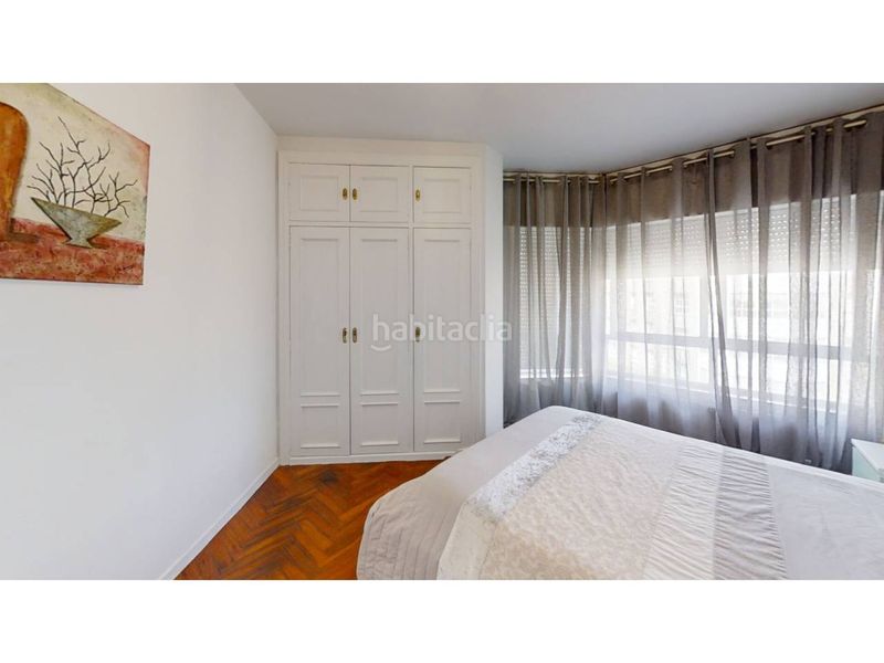 Foto 76f92c8b-a2b7-47e7-8842-43017a8511ce. Flat with heating parking in O Milladoiro Ames