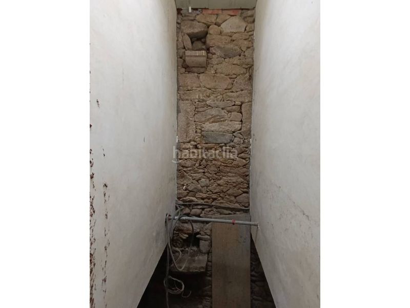 Foto f70901b8-d1fa-440a-bda6-8da3b4fad6a5. Casa a calle lugar agrela 44 a Teo