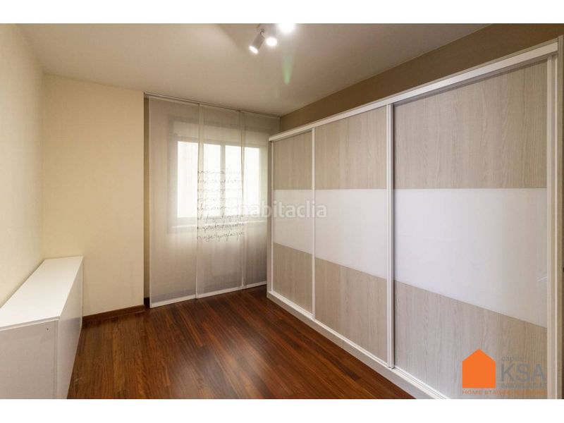 Foto 5f8565eb-d410-46cb-95ef-48d59c47627e. Location appartement avec chauffage dans O Milladoiro Ames