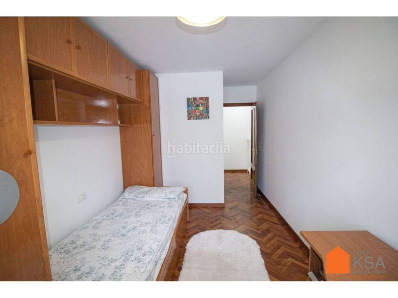 Foto 01d6f457-b776-4ac6-98ba-6db4d2f623aa. Location appartement avec chauffage parking dans O Milladoiro Ames