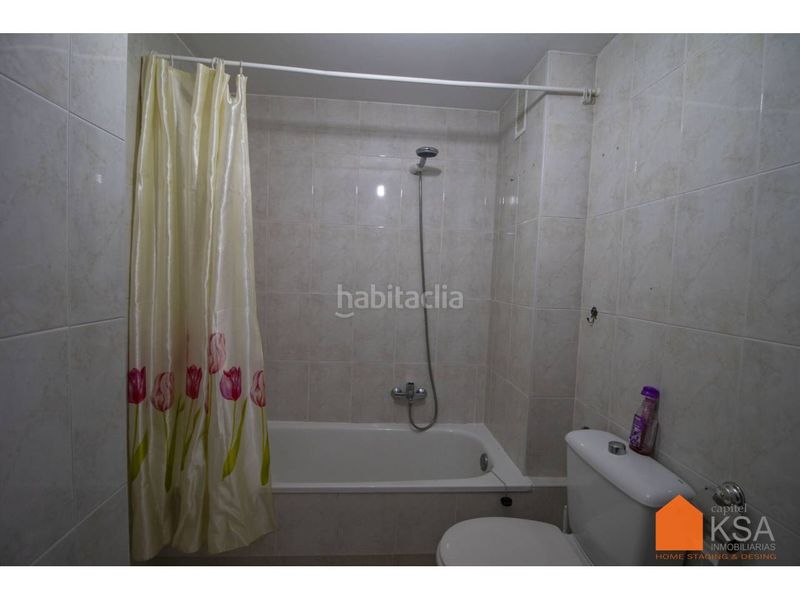Foto 7033971b-9c3f-43be-a3fe-f6f5bc369dd1. Location appartement avec chauffage parking dans O Milladoiro Ames
