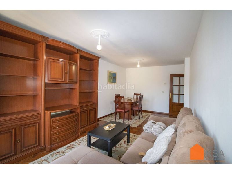 Foto 745b08e5-45f7-43c4-9c5b-cb5fbc3c200f. Location appartement avec chauffage parking dans O Milladoiro Ames