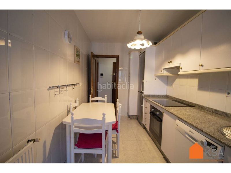 Foto 78d44082-a27b-4b3f-8568-500901963f67. Location appartement avec chauffage parking dans O Milladoiro Ames