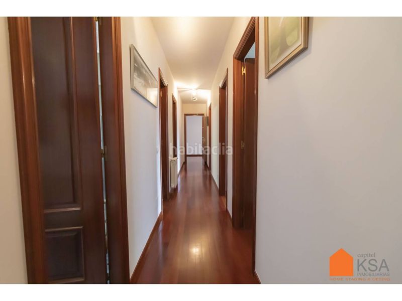 Foto 08cd3b27-915e-47d5-a095-7983b75f8f0d. Rent flat with heating parking in O Milladoiro Ames