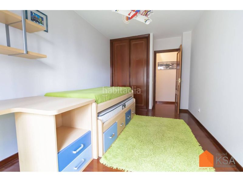 Foto 9a0262bb-e494-46c9-bfe4-528379fa4b6a. Rent flat with heating parking in O Milladoiro Ames