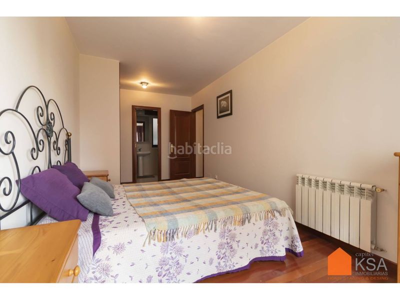 Foto c877e7dc-475a-4cf3-af1f-845418c39c41. Rent flat with heating parking in O Milladoiro Ames