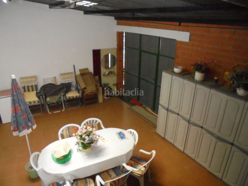 Foto a9eec271-0aed-4bc9-81c1-4fed8cbc4bdb. Casa adosada en calle cañada 1 en Bóveda de Toro (La)