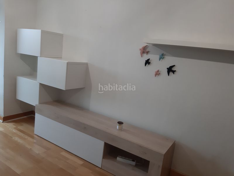 Foto 3c41a46c-430f-4ee3-a0b2-34f0d0a494c0. Lloguer pis amb calefacció aparcament a Centro Avilés