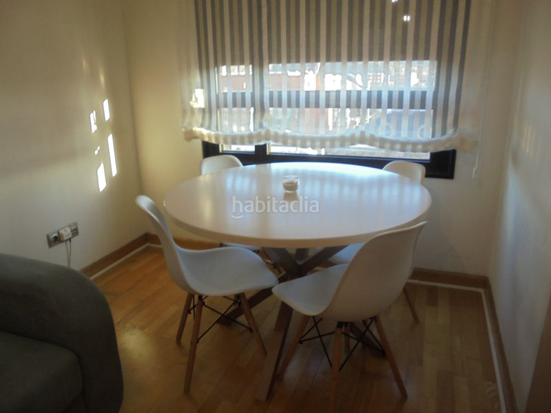 Foto 50757d60-85e6-41be-b778-85627658202e. Lloguer pis amb calefacció aparcament a Centro Avilés