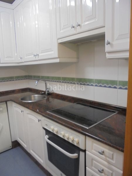 Foto 680e10dd-fcf7-40a1-be0b-a0f557826dd3. Lloguer pis amb calefacció aparcament a Centro Avilés