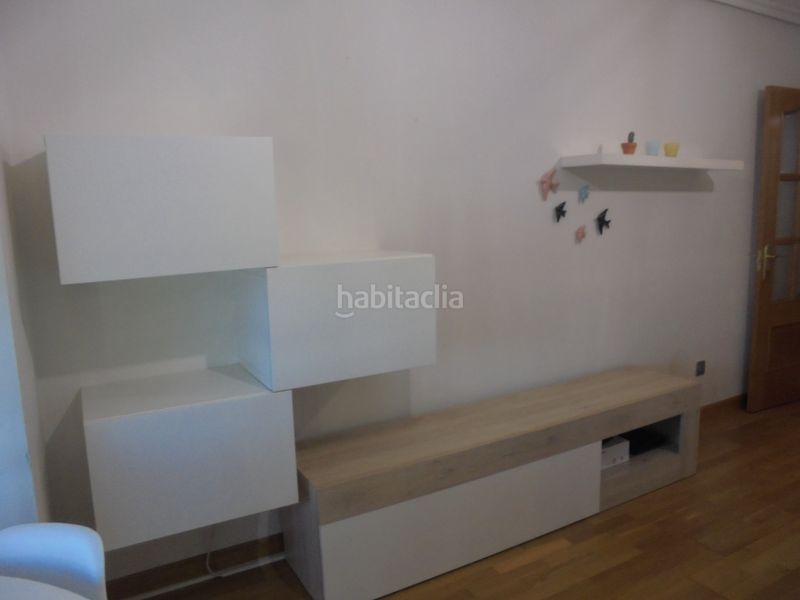 Foto fcfe95ad-823b-4681-be9f-c5458a44811f. Lloguer pis amb calefacció aparcament a Centro Avilés