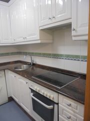 Location Appartement à Centro. Apartamento cerca  alsas y feve con plaza de garaje y  trastero