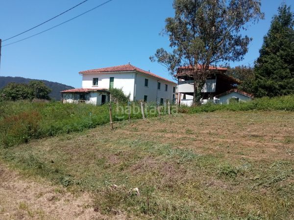 Foto e15da62b-f20b-4596-b15c-8471d1a09ae4. Masía en camino de la estación 750 casa de 2 plantas + 2 fincas edificables en Cudillero