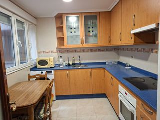 Location Appartement à El Carbayedo - El Quirinal. Piso centrico 3 dormitorios avda san agustin