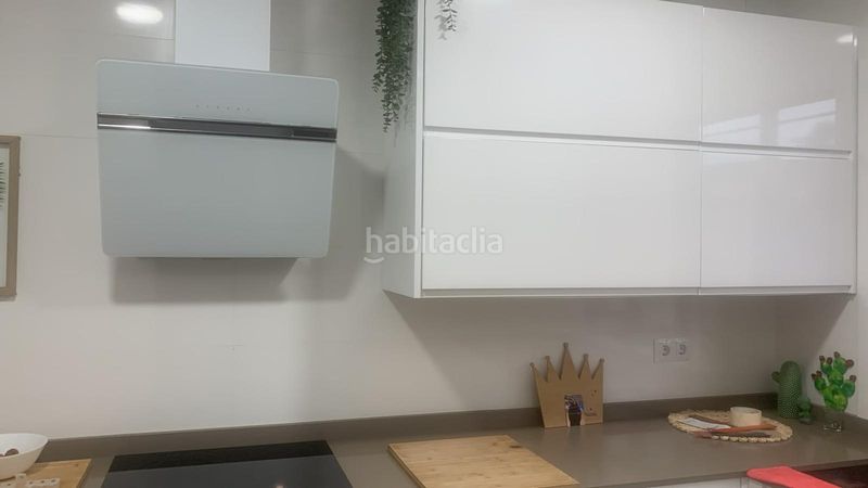 Foto 5f78e08d-15c1-4cf7-9430-b858fb2f4eb1. Lloguer pis amb calefacció a Centro Avilés