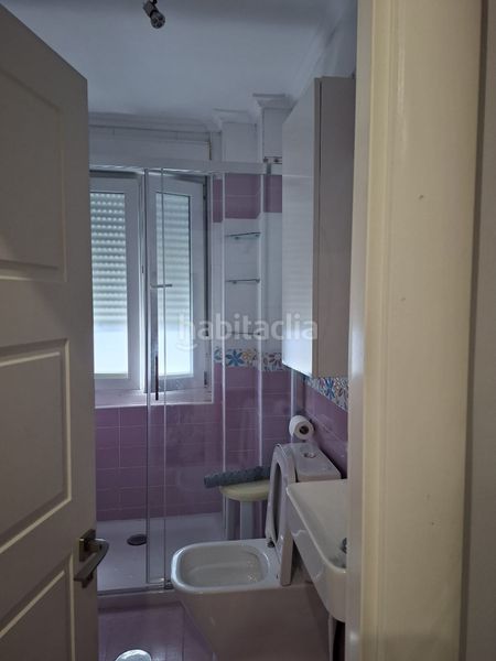 Foto 30f9b898-56e7-4dae-8393-b7f90cbeb145. Rent flat with heating in Salinas Castrillón