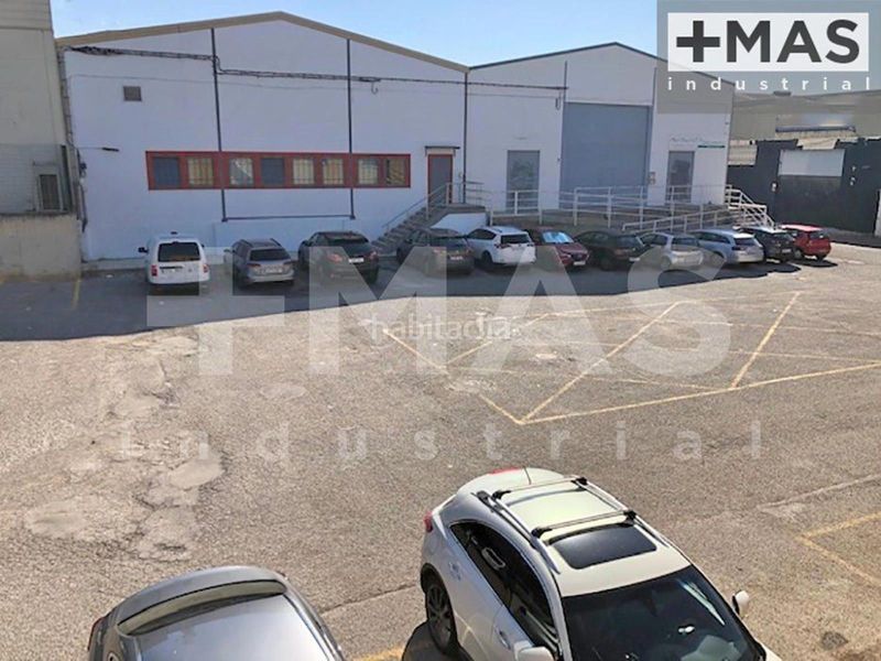 Foto 46bbc563-419d-4f80-b0ef-1b7d6a40ff17. Affitto ufficio in Fuente del Jarro Paterna