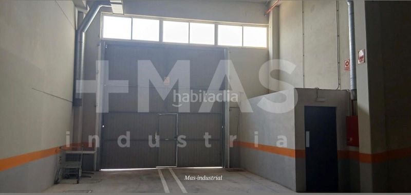 Foto b8a2b7e1-1099-4b9e-b04d-a8e489740e56. Affitto capannone industriale in Fuente del Jarro Paterna