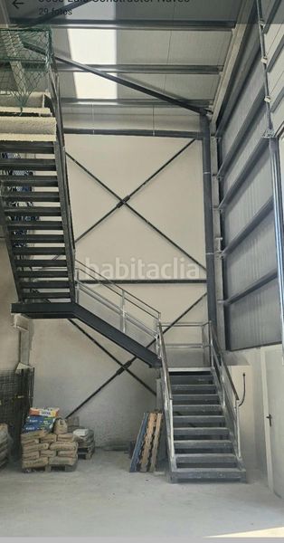 Foto 454d1e49-b286-4c19-8534-12cb3ee48657. Nau industrial a Massamagrell
