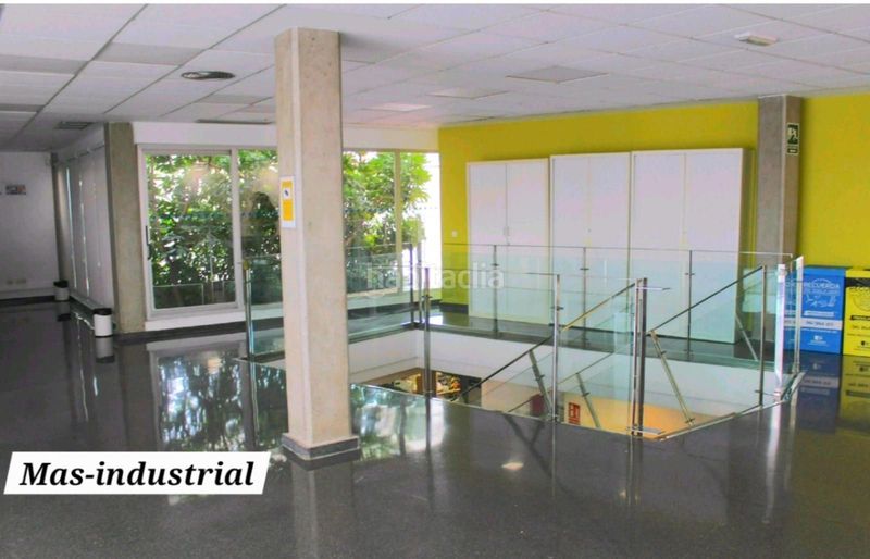 Foto d1b1eea3-77d9-4972-a50c-3009460f63b4. Rent industrial building in Parc Tecnològic Paterna