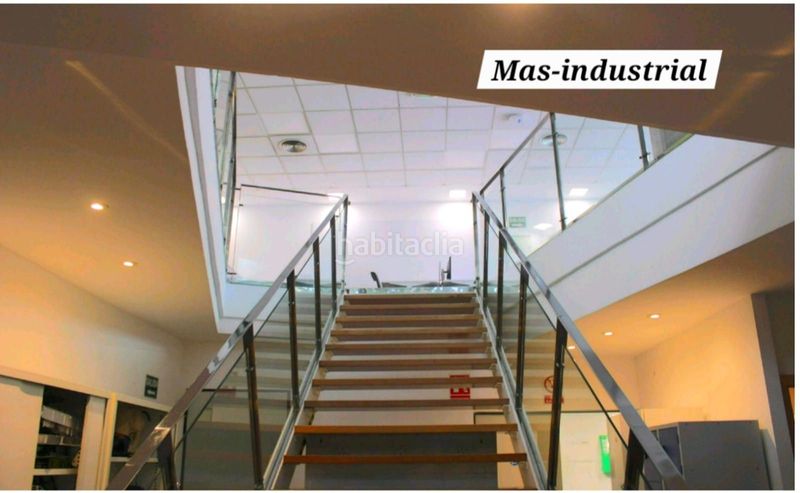 Foto ed416be4-2c83-43ee-8152-71beb02a85f8. Rent industrial building in Parc Tecnològic Paterna