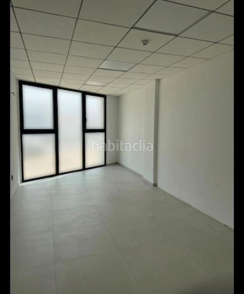 Foto 1ea0825d-f306-4762-9790-5f23df8ba24c. Nau industrial a Fuente del Jarro Paterna