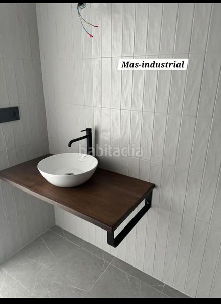 Foto db43df36-57be-4533-a89a-968d62921151. Nau industrial a Fuente del Jarro Paterna