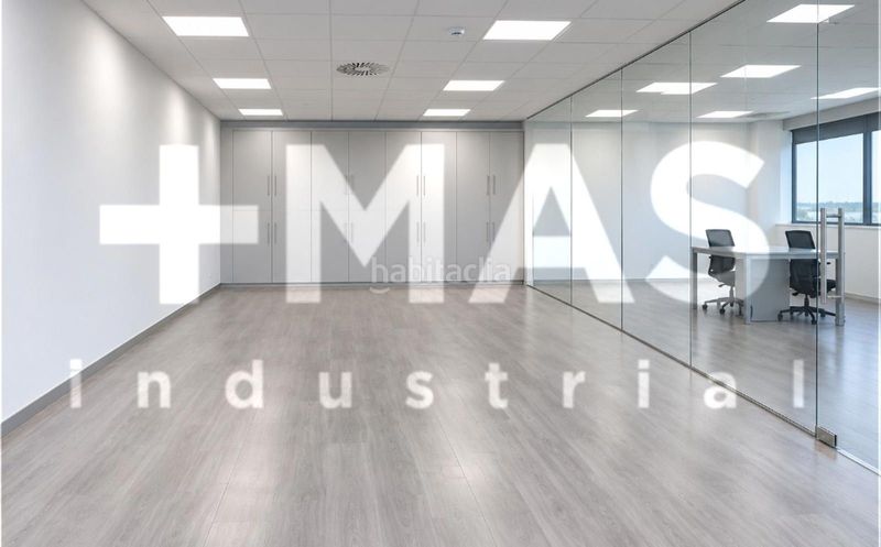 Foto a056a83f-6658-4b6e-82db-6d1714def647. Office space in Fuente del Jarro Paterna