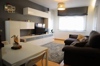 Lloguer Pis a Centre-Cordelles. Piso reformado de 3hab. en sant ramon